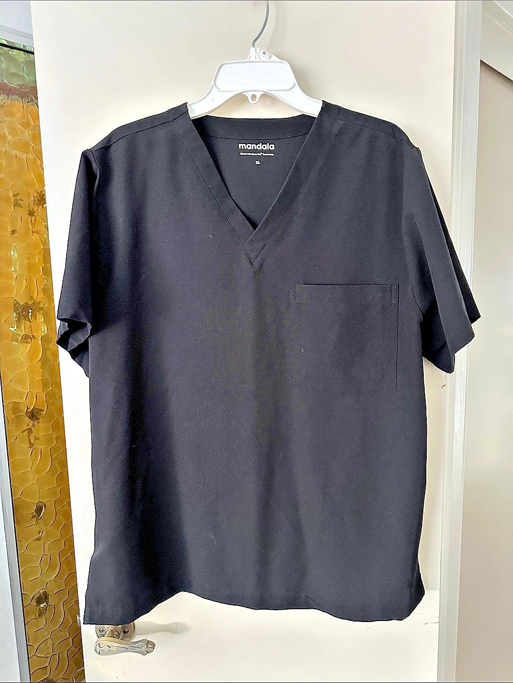 Mandala Medical Shirt. One Pocket Top Short Sleeve V-Neck Black XL